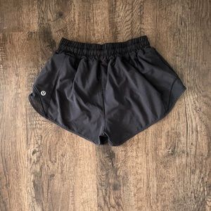 Lululemon black shorts